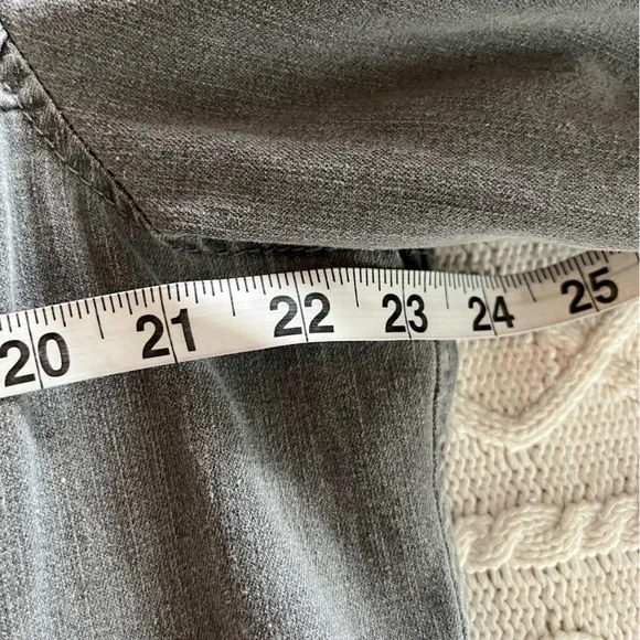 Multiples Gray Ruffled Denim Jacket Zipper Closure Women’s Size 1X - Picture 14 of 15